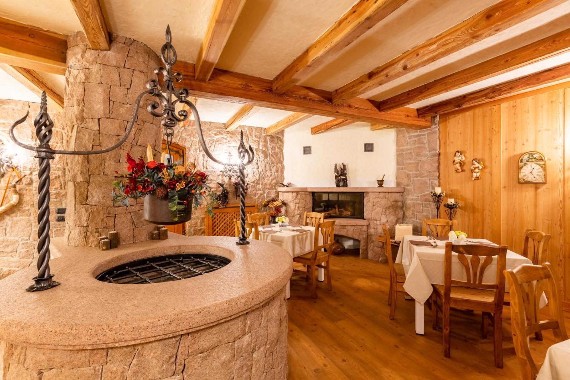 Appartamento Le Colonne - Relais Villa Quercia Tassullo Zewnętrze zdjęcie