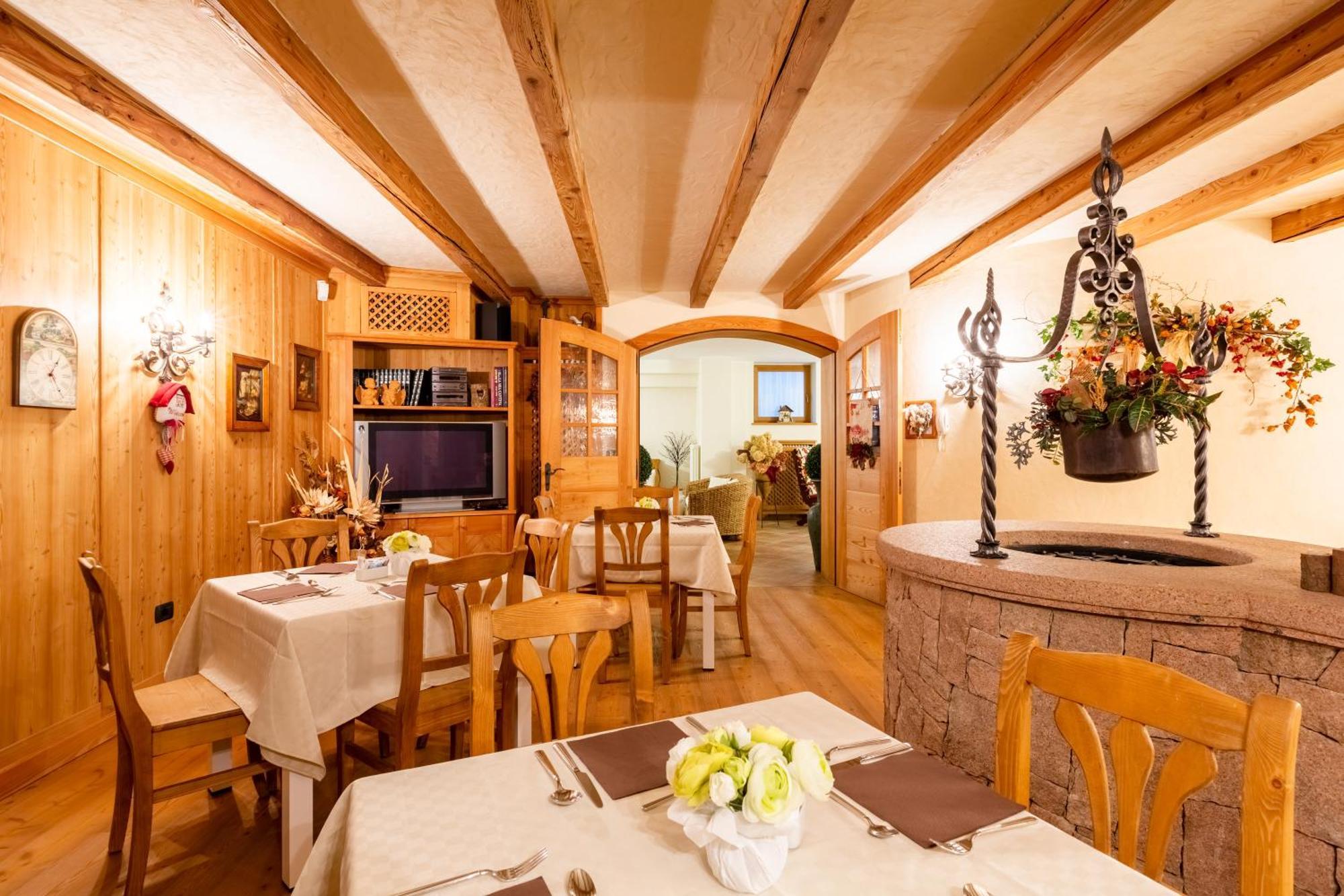 Appartamento Le Colonne - Relais Villa Quercia Tassullo Zewnętrze zdjęcie